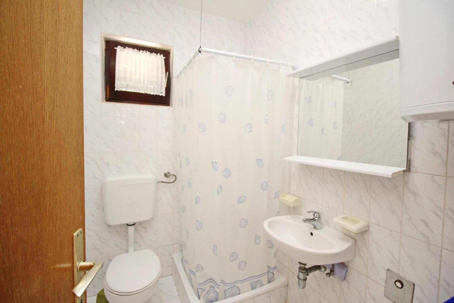 Apartments Karamarko Baška Екстериор снимка