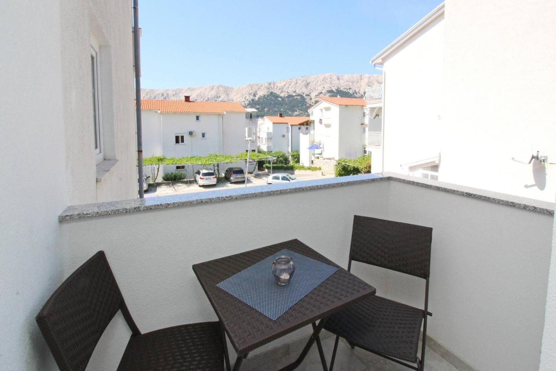 Apartments Karamarko Baška Екстериор снимка