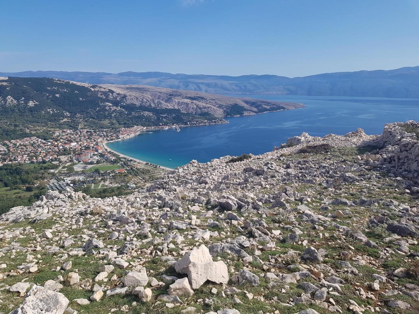 Apartments Karamarko Baška Екстериор снимка