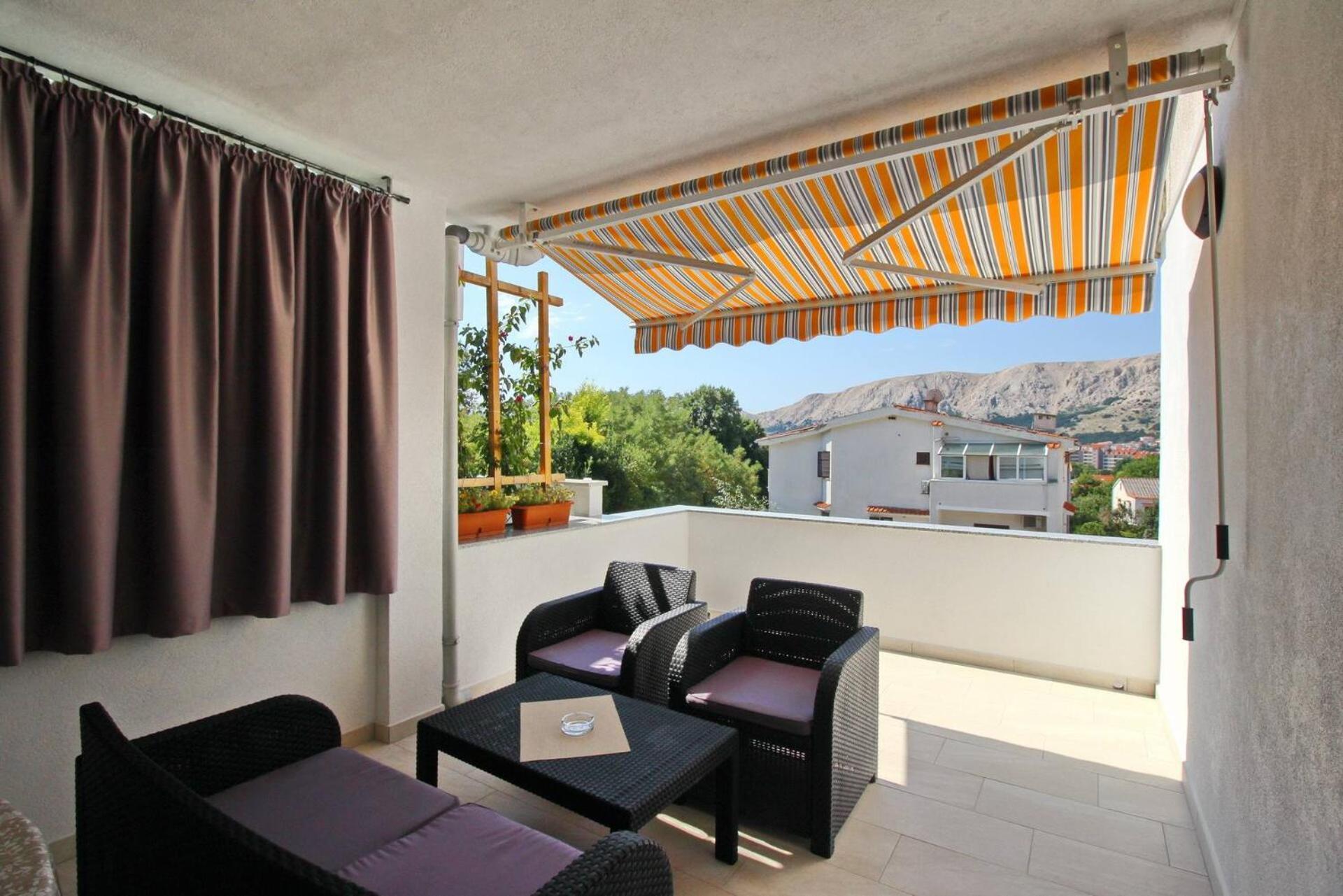 Apartments Karamarko Baška Екстериор снимка
