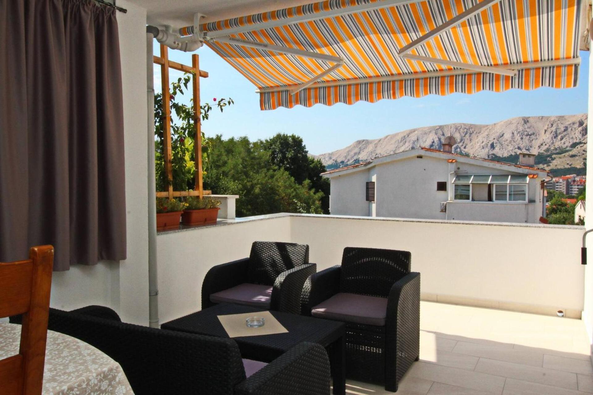 Apartments Karamarko Baška Екстериор снимка